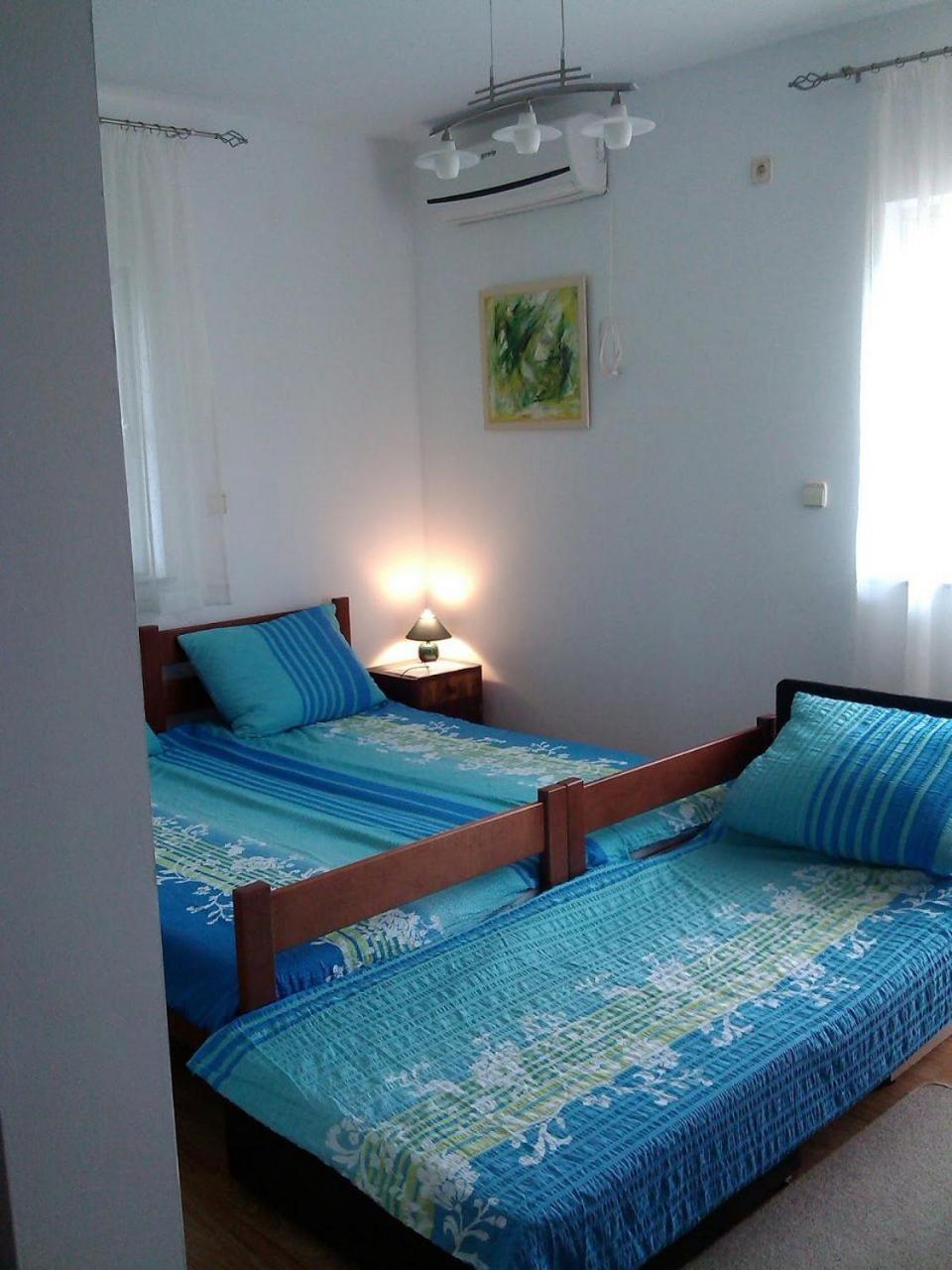 Apartments Antonija - Fitness Vinisce Luaran gambar