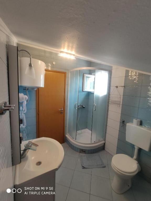 Apartments Antonija - Fitness Vinisce Luaran gambar