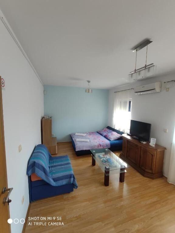 Apartments Antonija - Fitness Vinisce Luaran gambar