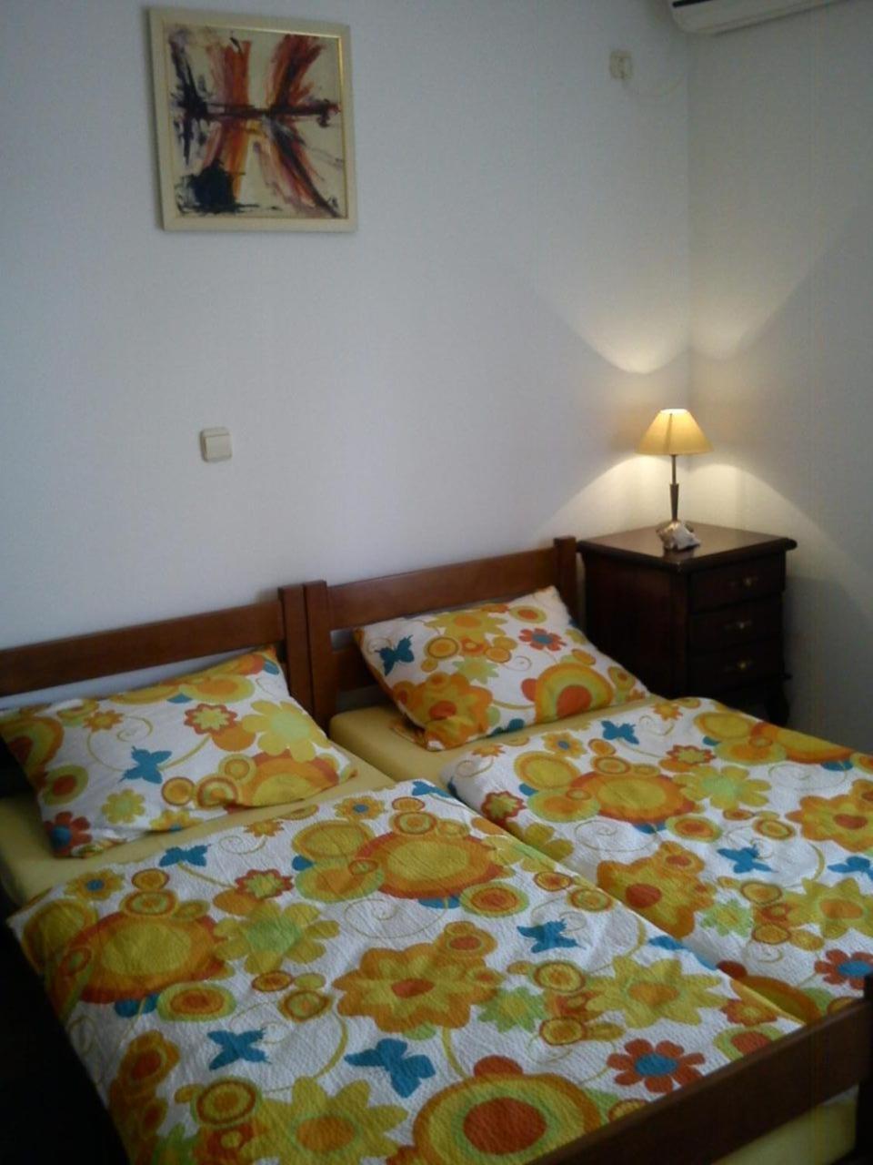 Apartments Antonija - Fitness Vinisce Luaran gambar
