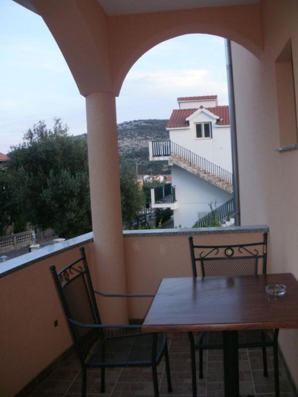 Apartments Antonija - Fitness Vinisce Luaran gambar